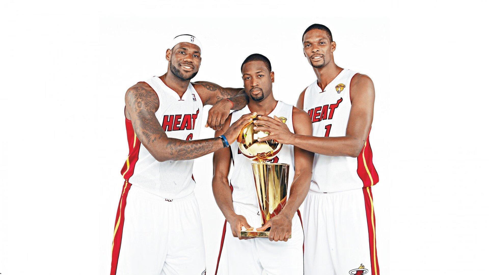 阿曼足协与功勋教练伊万科维奇续约两年，表彰其率队出色完成任务